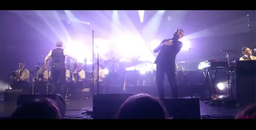 Electro Deluxe Big Band ft. C2C - Happy (Live Olympia)